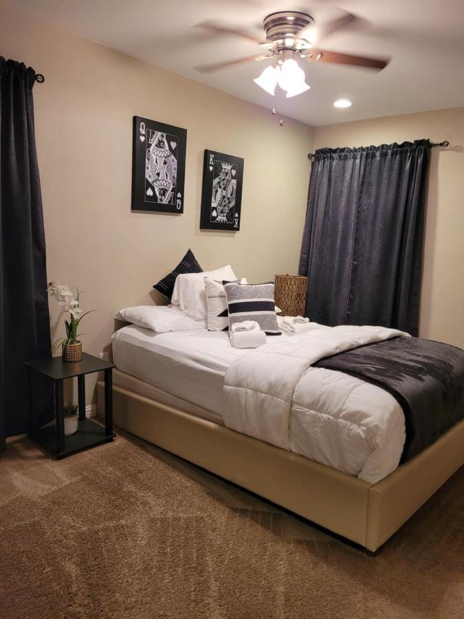 לאס וגאס Beautiful 3 Bed/2 Bath Cozy Get Away Home מראה חיצוני תמונה