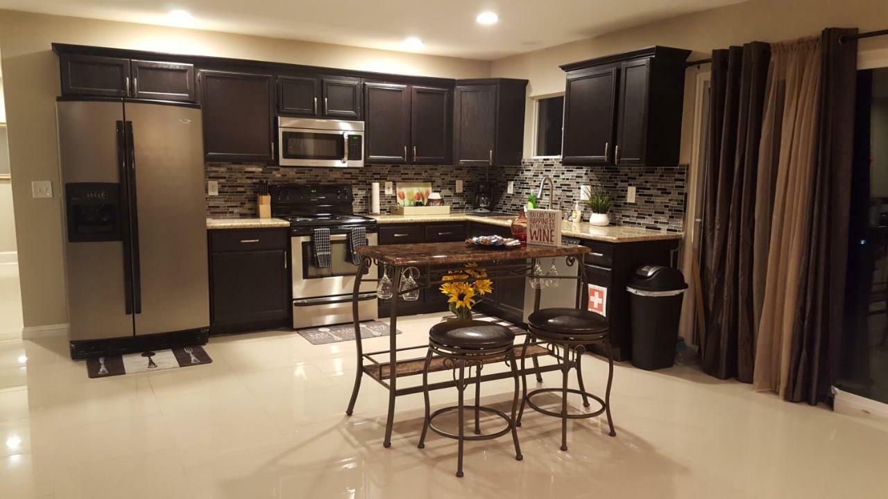 לאס וגאס Beautiful 3 Bed/2 Bath Cozy Get Away Home מראה חיצוני תמונה